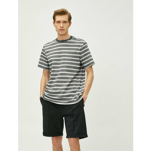 фото Футболка koton, размер s, серый