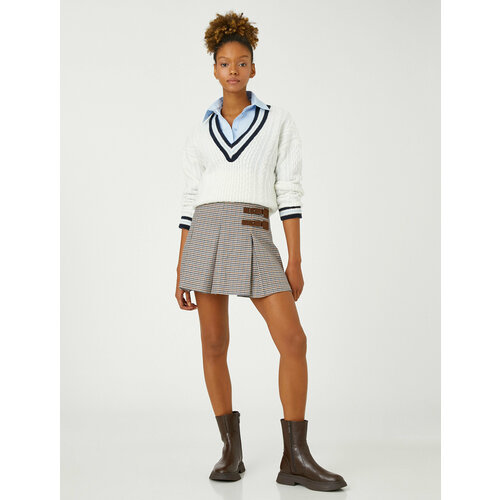 фото Свитер koton, размер 44, белый, бежевый