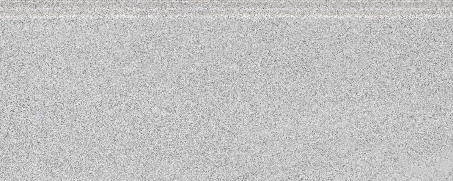 фото Плинтус Про Матрикс серый светлый матовый Цена за 13шт