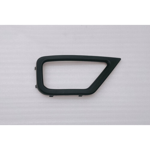 Рамка противотуманной фары правая 8406016-T1500 DONGFENG Dongfeng Captain T 706₽