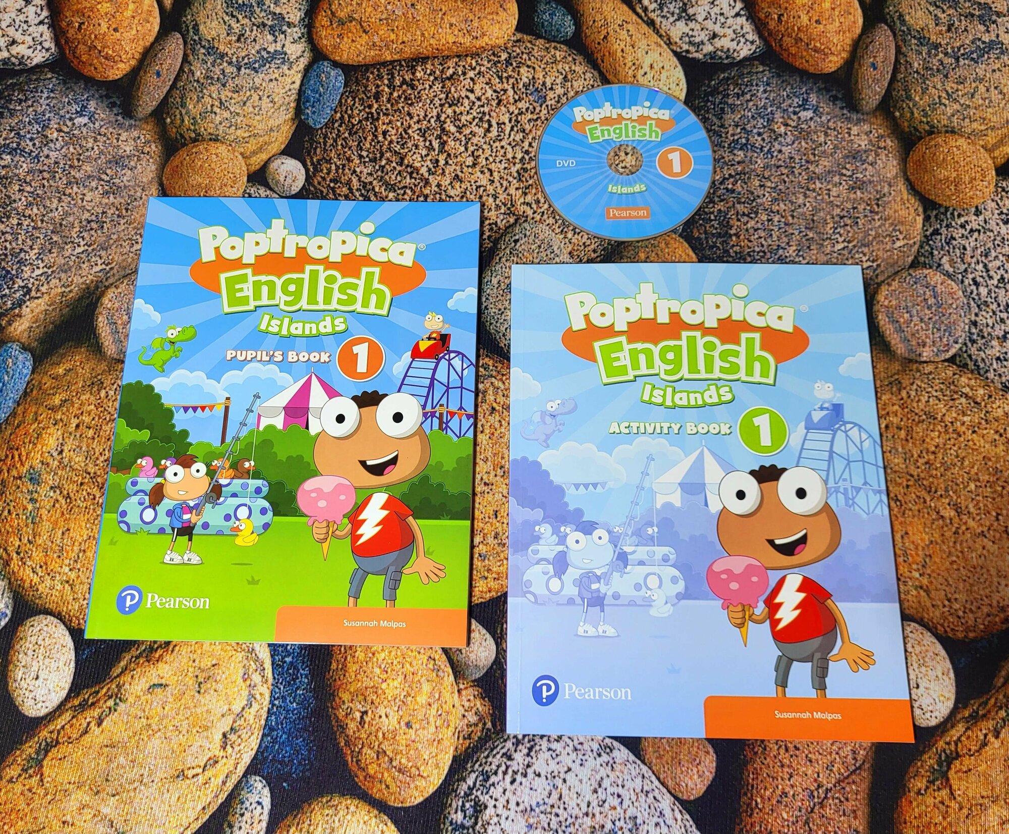 Poptropica English Islands 1 - С Наклейками - With Stickers, Учебник - Pupil's Book, Рабочая тетрадь - Activity Book + Диск