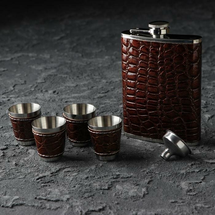 Подарочный набор 6 в 1 для него: фляжка с тёмной кожей 240 мл 4 рюмки 22 х 17 см цвет бордовый