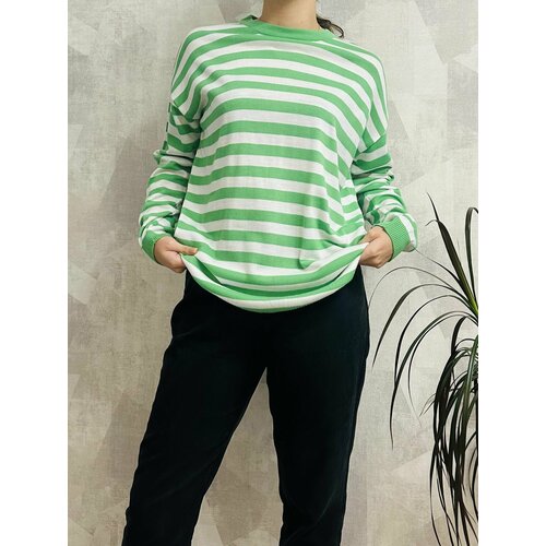 фото Лонгслив размер 48, зеленый нет бренда