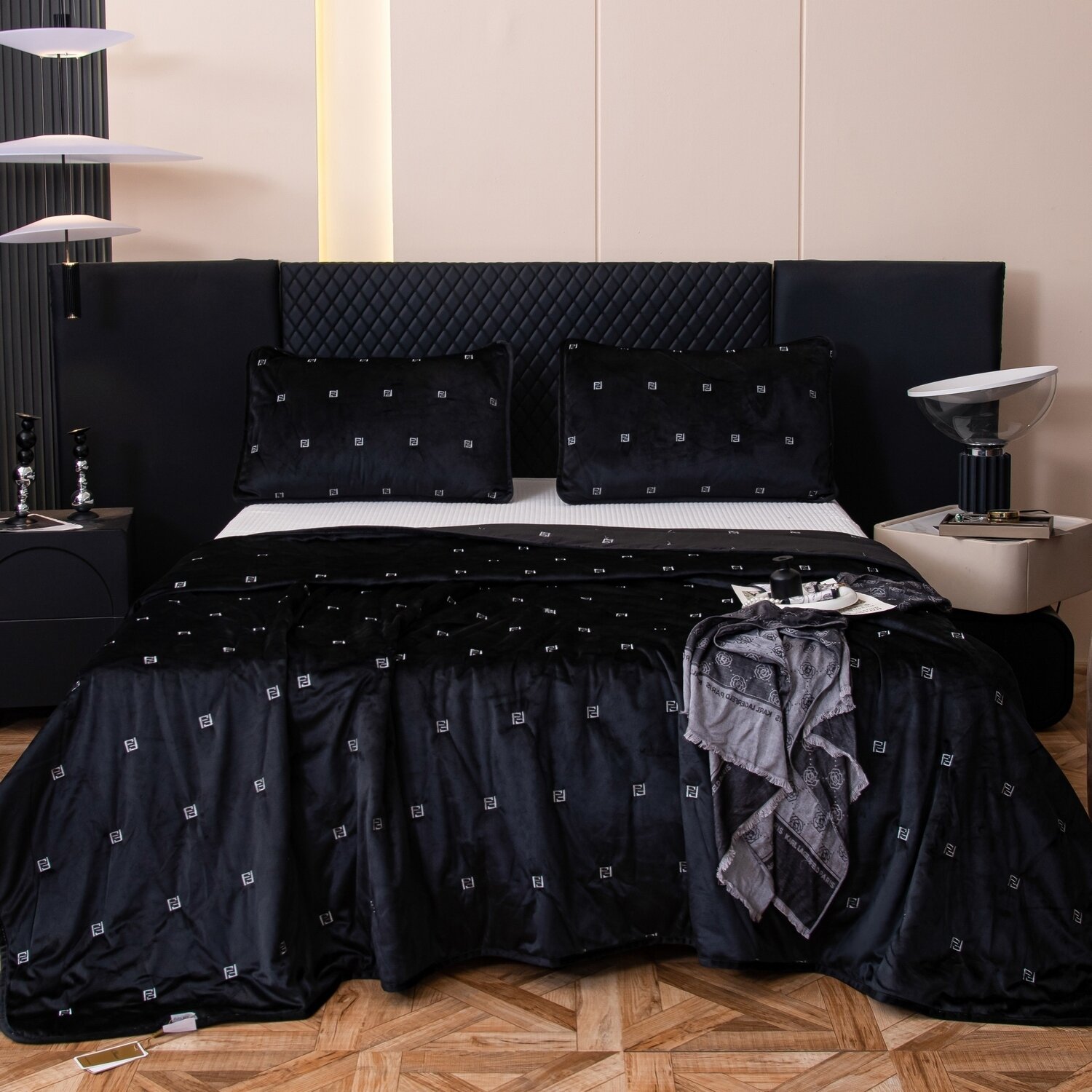 Велюровое покрывало Grande OVS005, 240*260, наволочки 50-70 2 шт