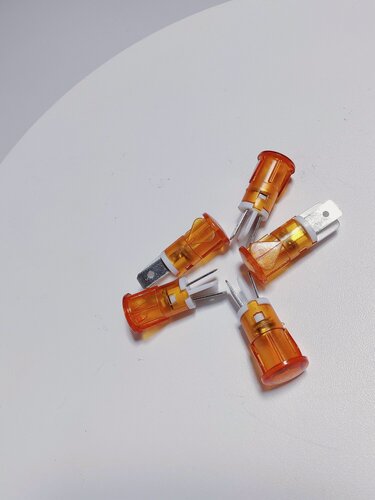 Изображение товара Индикаторная LED лампа 230B 12мм оранжевая (Комплект 5шт)
