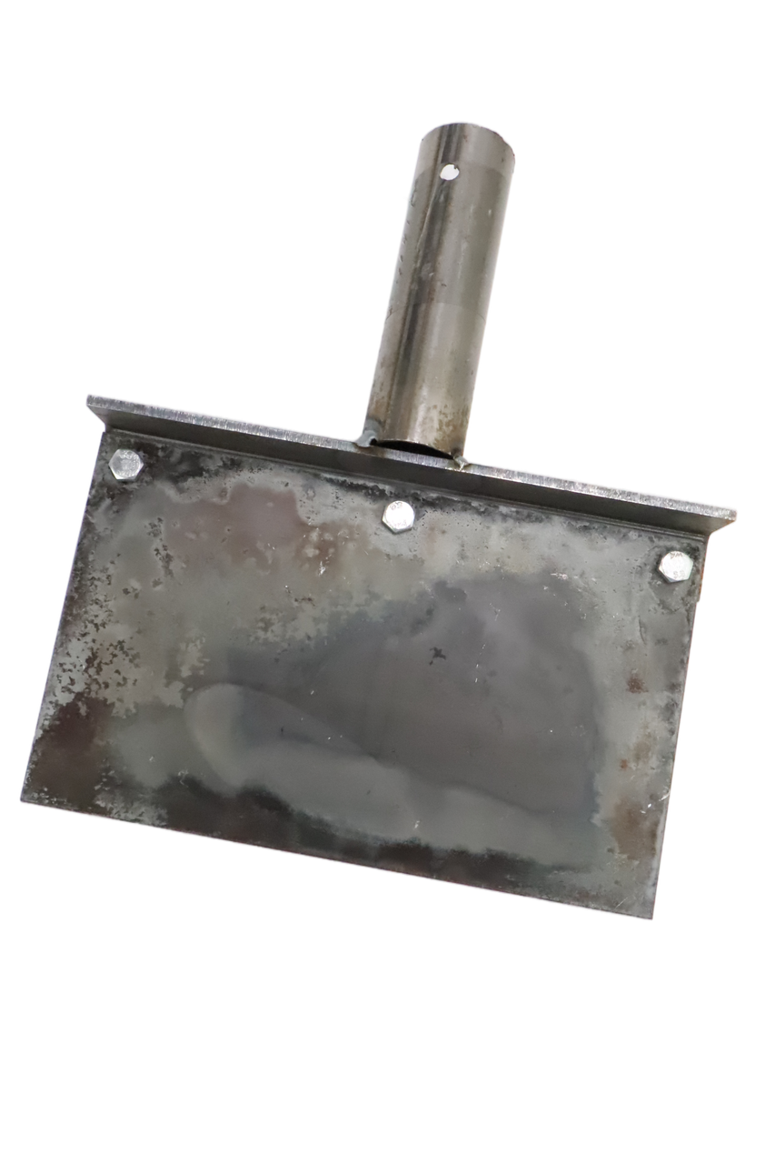 Скребок с закаленной накладкой 200x240x3 мм