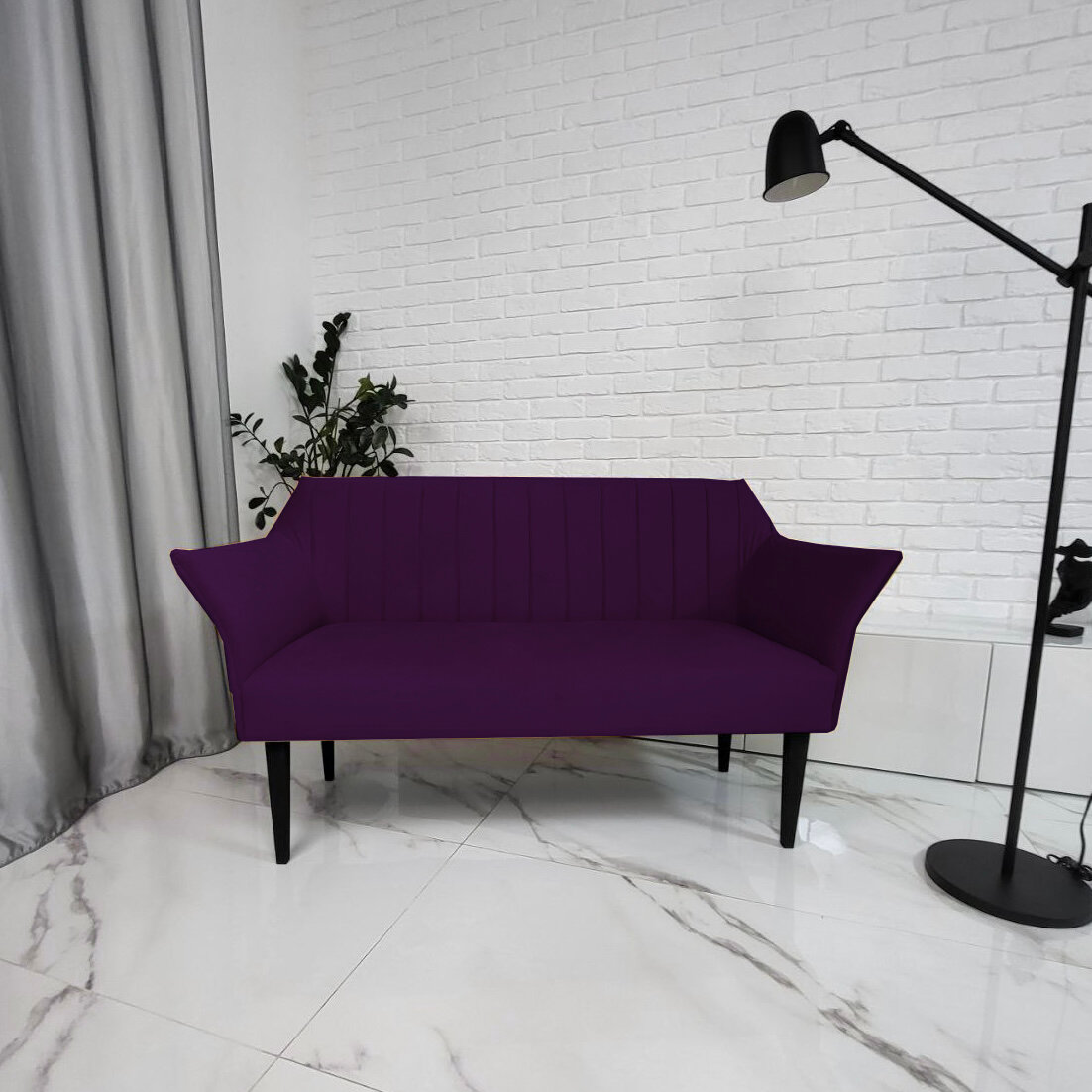 Прямой диван Асти, фиолетовый, в гостинную, на кухню, прихожую, хол 145х60х85 см