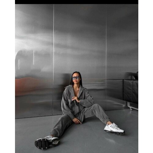 фото Костюм, размер 44, серый, серебряный ермоленко