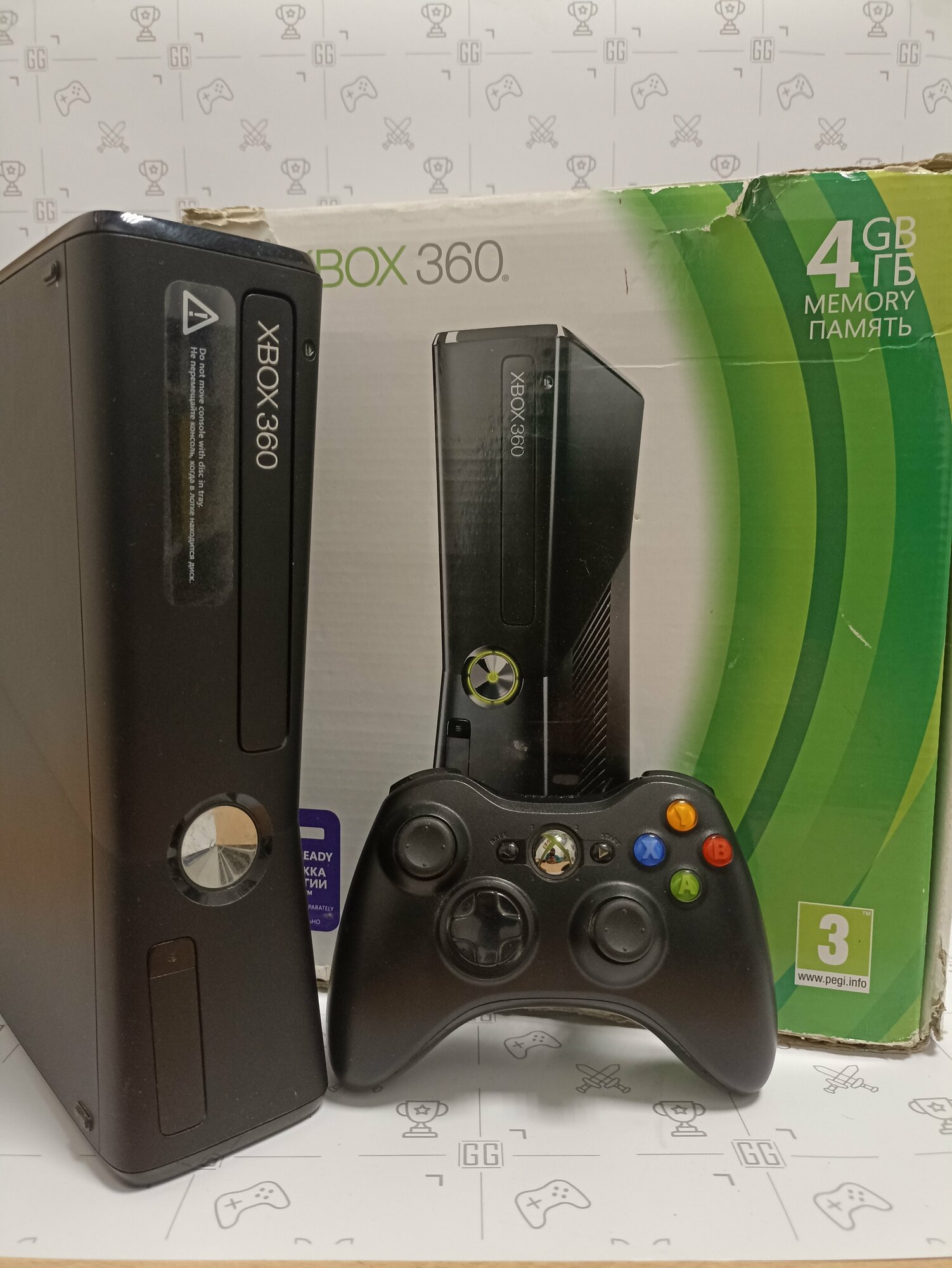 Игровая приставка Xbox 360 S 250 Gb В коробке