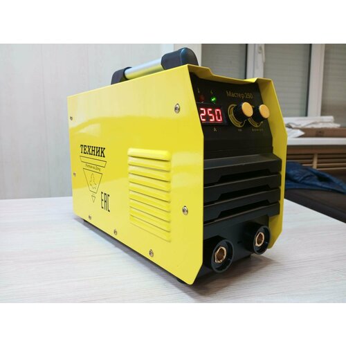 Сварочный аппарат Мастер-250 техник профессиональный 1898800₽