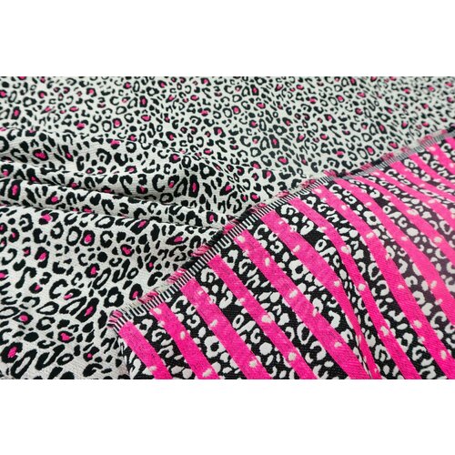 Ткань жаккардовая Леопард белый с розовым. Ткань для шитья