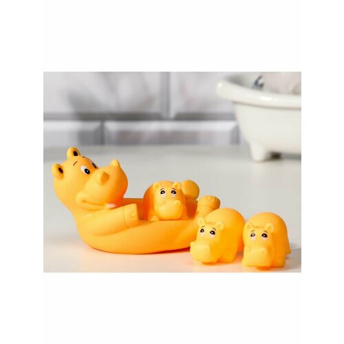 Набор игрушек для купания Бегемотики мыльница игрушки 3 шт 578₽