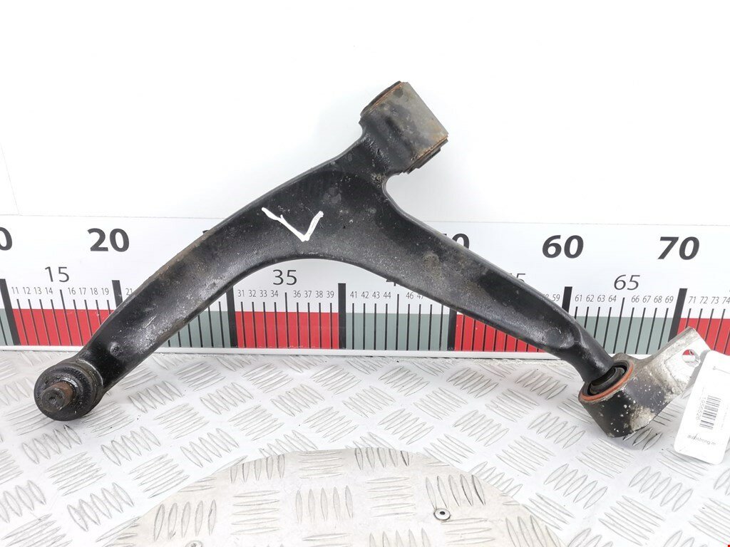 Рычаг передний левый Citroen Xsara Picasso 3520V3 арт. 1956526