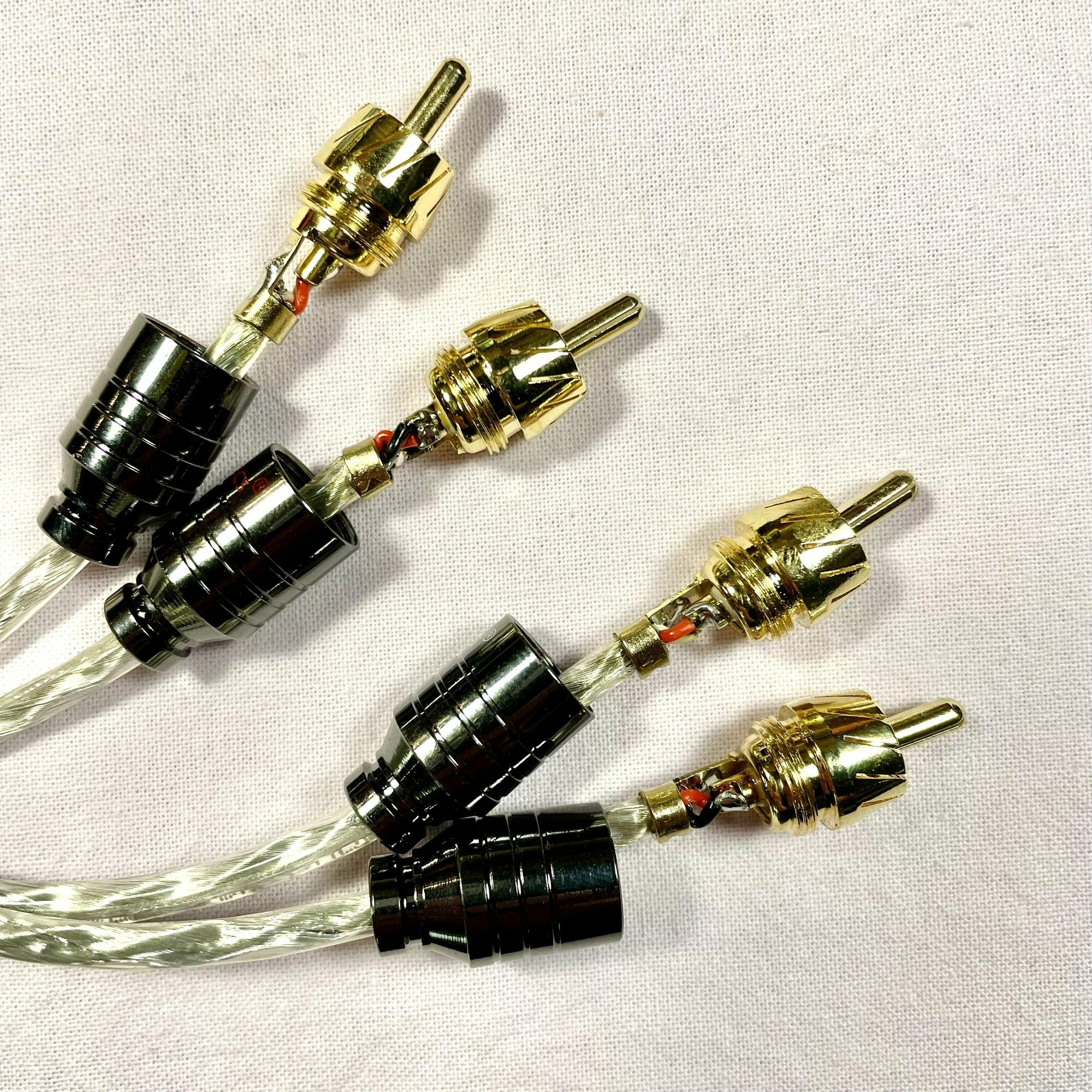 Phono кабель RCA-RCA для винилового проигрывателя 1м