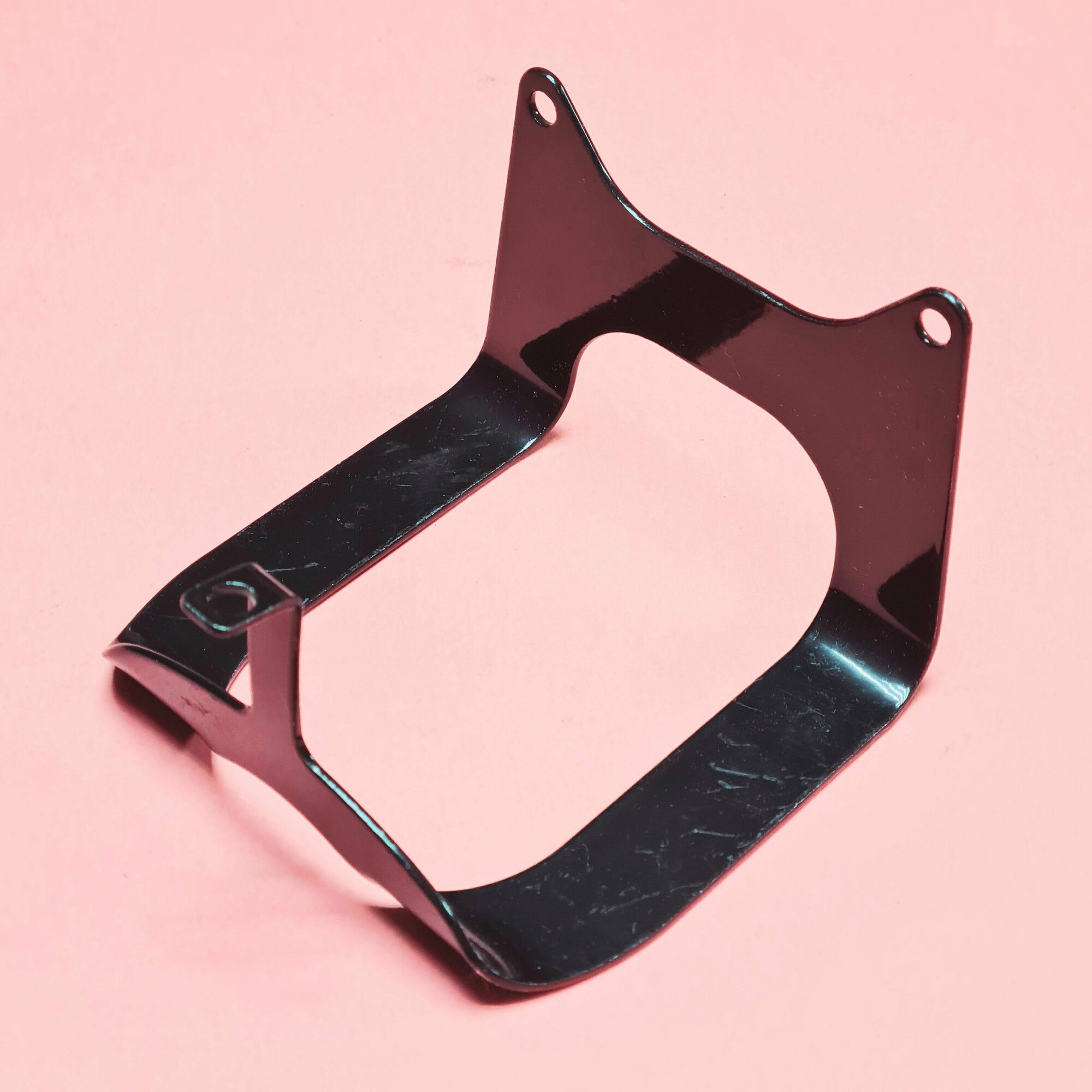 фото Защита бензобака металлическая 26 (завод) для культиватора, мотокосы / бензокосы / триммера завод