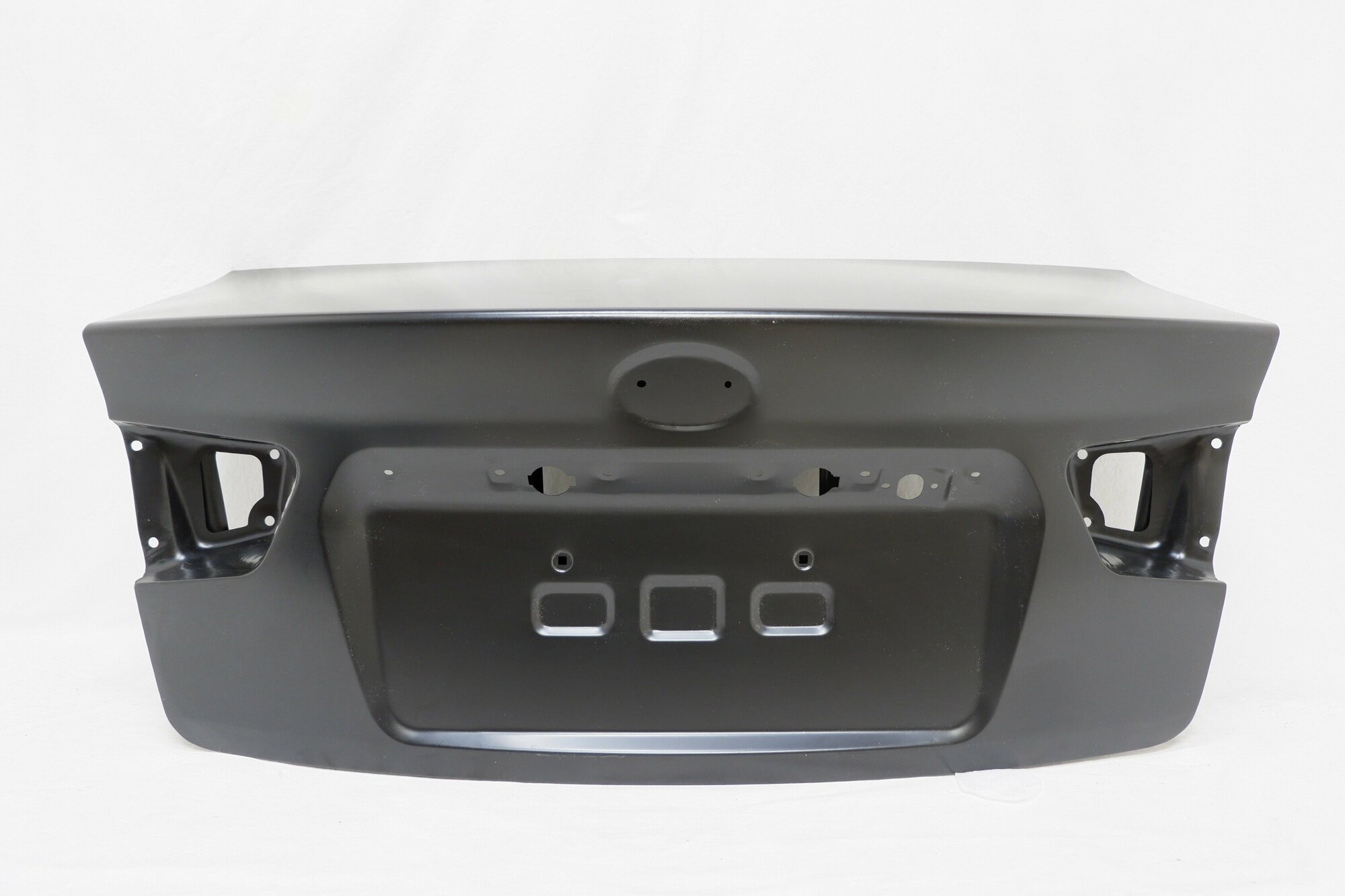 Крышка багажника Kia Cerato 2 2009-2012 692001M210