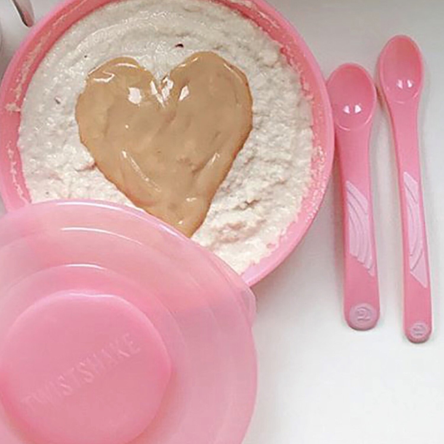 Ложки для кормления Twistshake (Feeding Spoon) в наборе из 3 шт. Пастельный розовый (Pastel Pink). Возраст 4+m. Арт. 78179