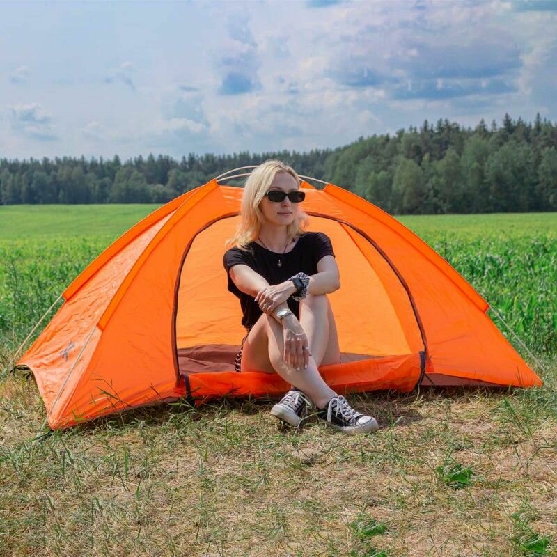 фото Палатка трекинговая двухместная (190x90x90см)