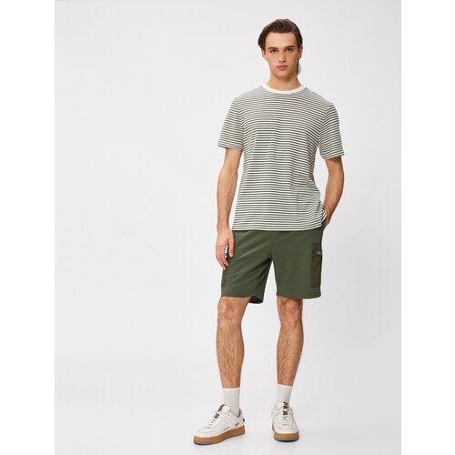 фото Шорты koton, размер 44, хаки