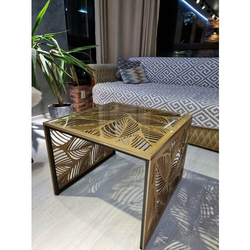 Золотистый журнальный стол с подсветкой лофт