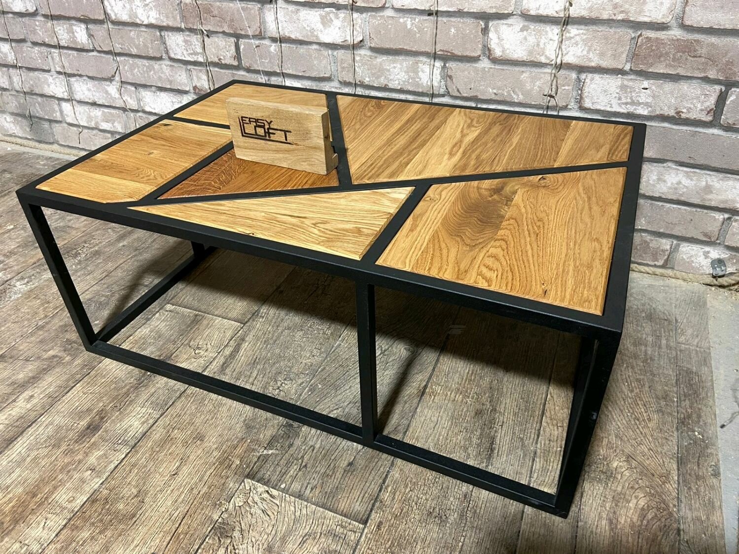 Журнальный столик лофт COFFEE TABLE 1, с размерами 90х55х60 см