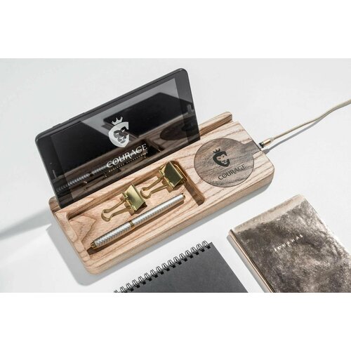 Органайзер на стол Jonathan Livingston Young. Лоток для ручек и карандашей. Корпоративный подарок.