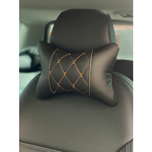 Подушка автомобильная из экокожи под голову подголовник в машину для водителей 395₽