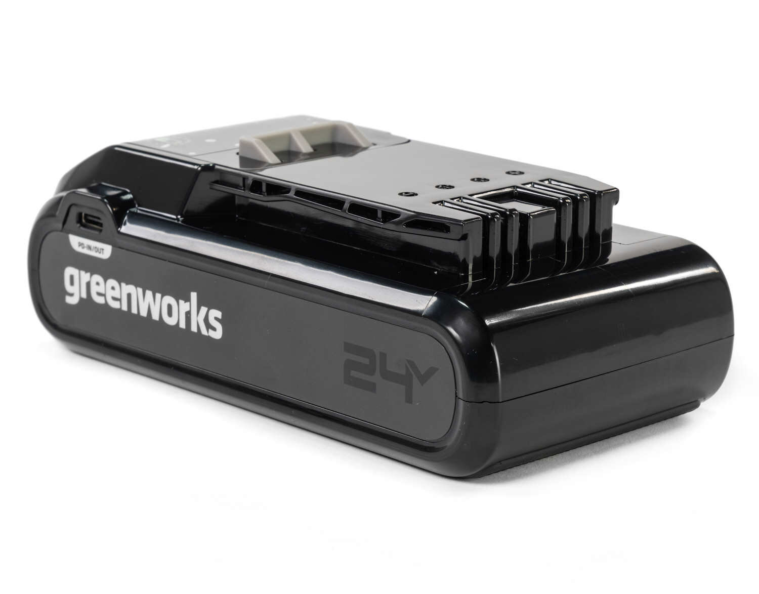 Аккумулятор Greenworks Li-Ion 24В 4Ач с двумя USB-C разъемами - фото №3