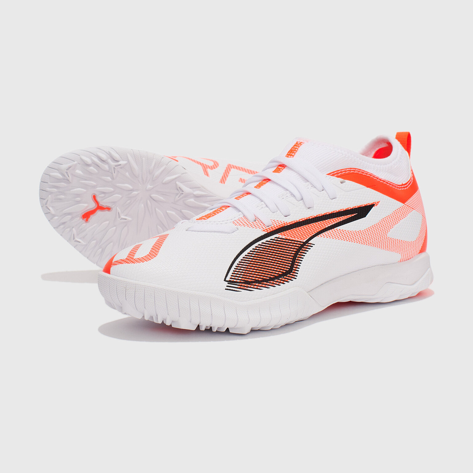 Шиповки PUMA, размер 3 UK, белый