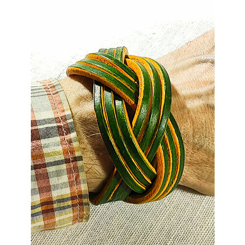 фото Браслет кожаный ручной работы "косичка зелено-желтая 3по3 полосы" хельга шванцхен leatherca