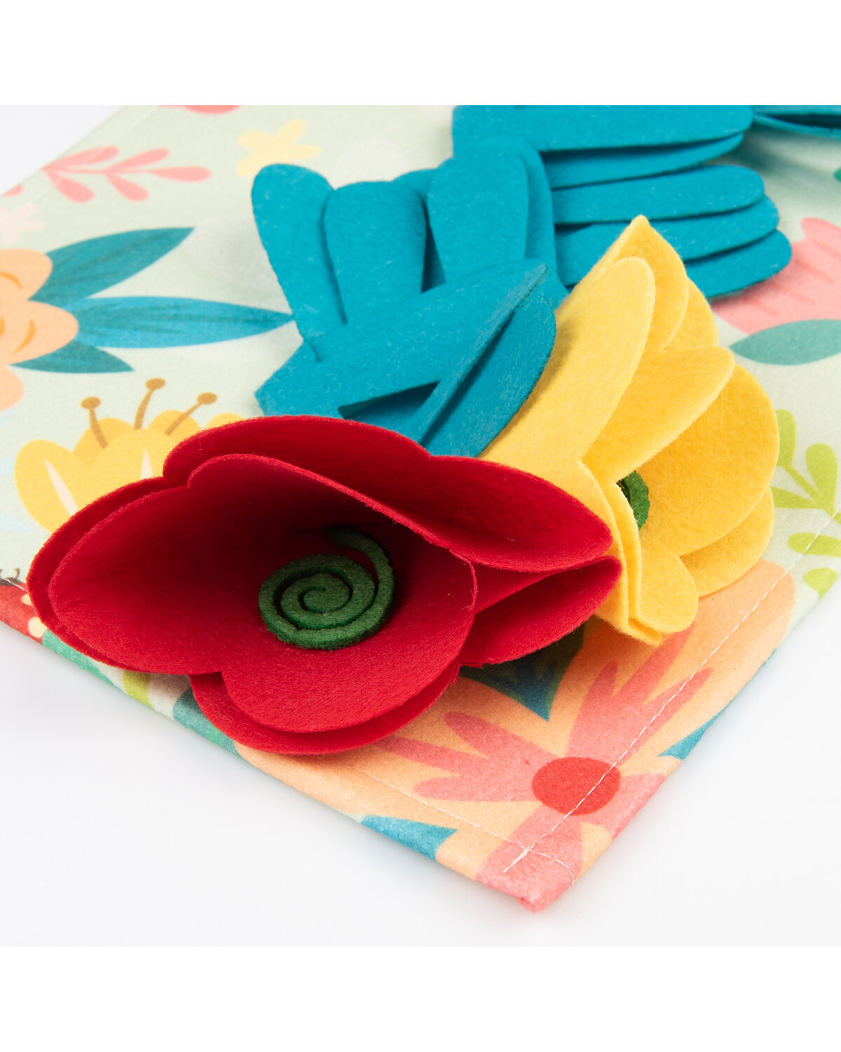 Нюхательный коврик для собак Mr.Kranch "Цветочный луг", 30x50х20 см — фото 1