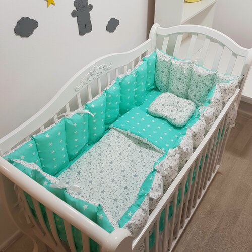 Изображение товара Комплект бортиков в кроватку из 7 предметов для новорожденных и малышей Mamdis зеленый