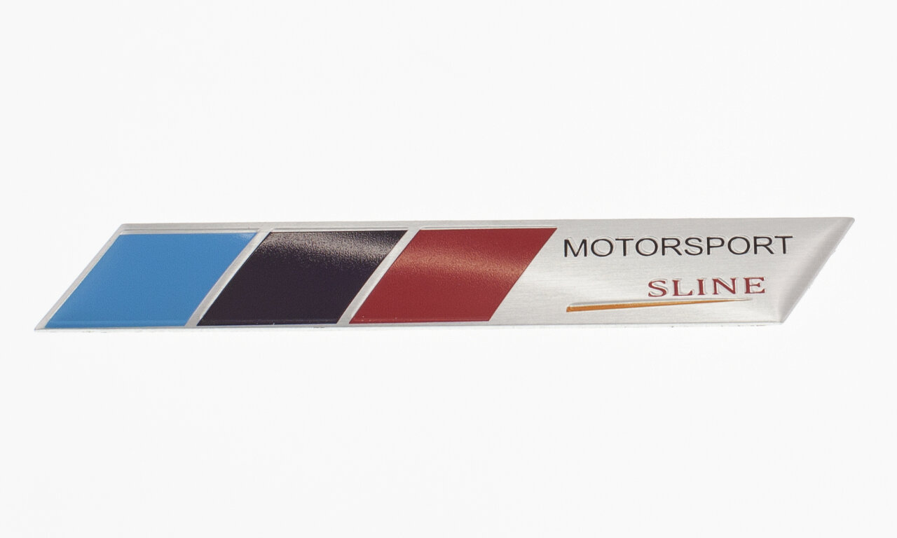 Эмблема универсальная Audi Motosport S-line 98x14 мм 1 шт.