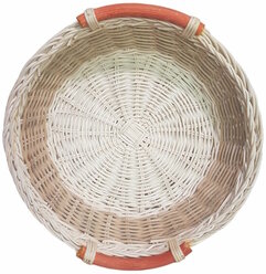 Плетеная корзинка Круглая из ротанга, размеры: Диаметр - 25 см; Глубина - 6 см, прочное плетение, бежевый цвет