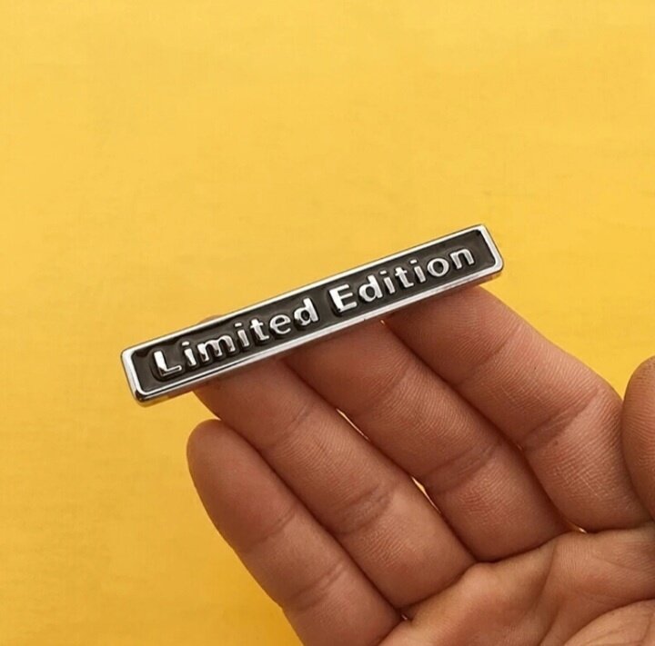 Шильдик Limited Edition металлический для автомобиля (значок эмблема логотип) хромированный черный