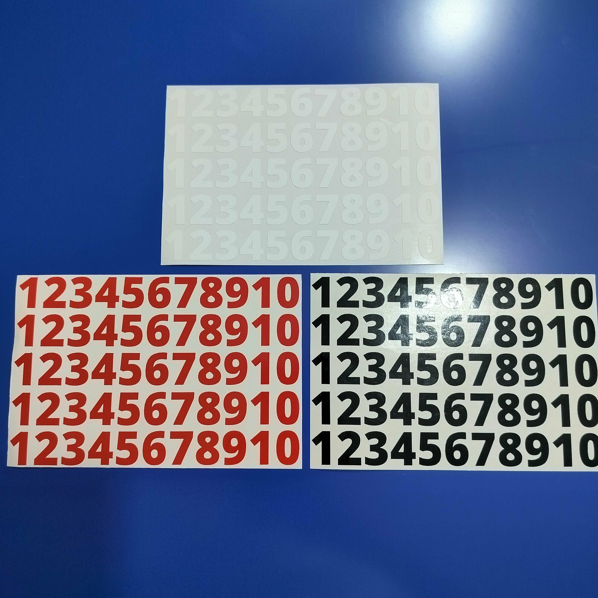Наклейки цифры(стикеры) от 1 до 10, 3 цвета (белый, черный, красный), высота цифры 2 см