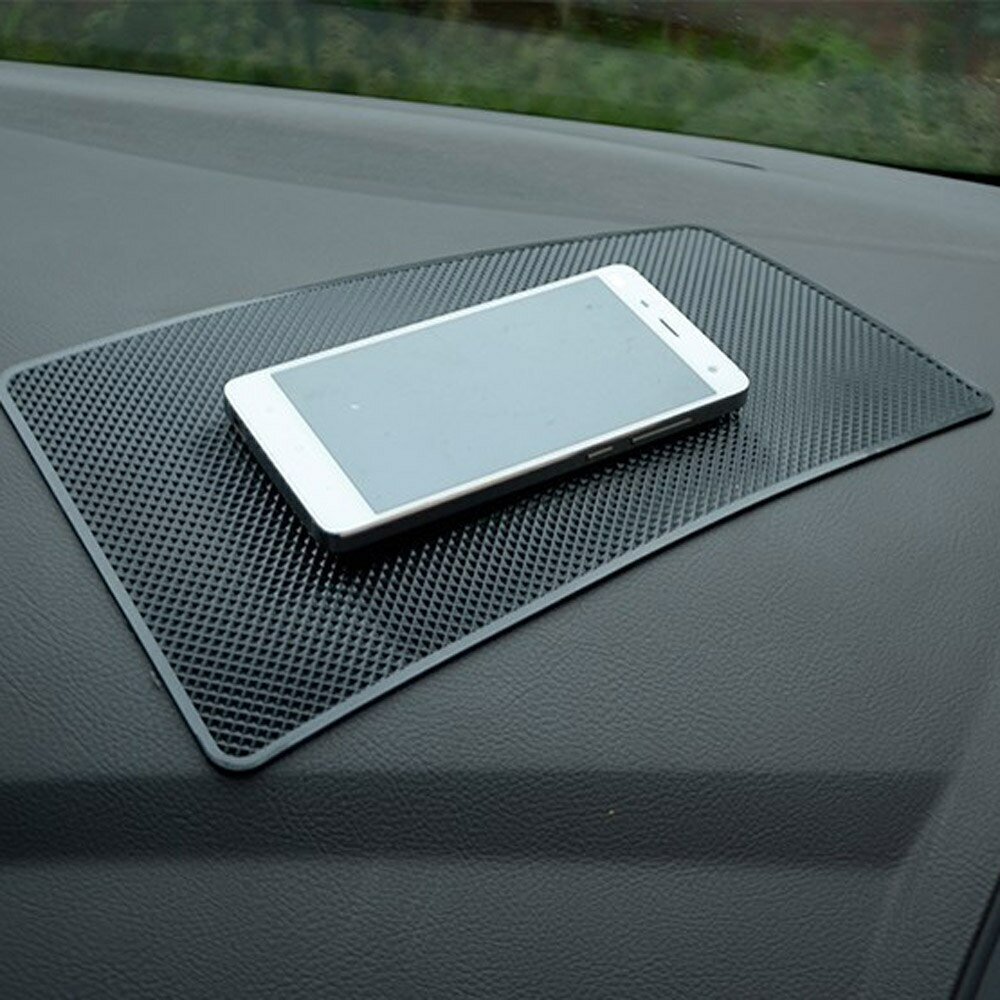 Коврик-держатель для смартфона средний 18х12см / Коврик на панель автомобиля