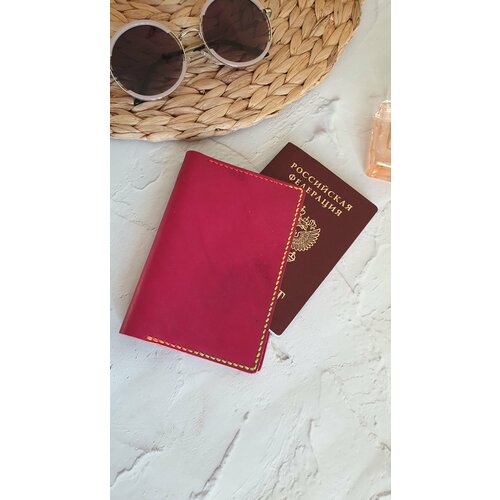 Обложка для паспорта  Обложка на паспорт из натуральной итальянской кожи passport-pinc, натуральная кожа, розовый, фуксия