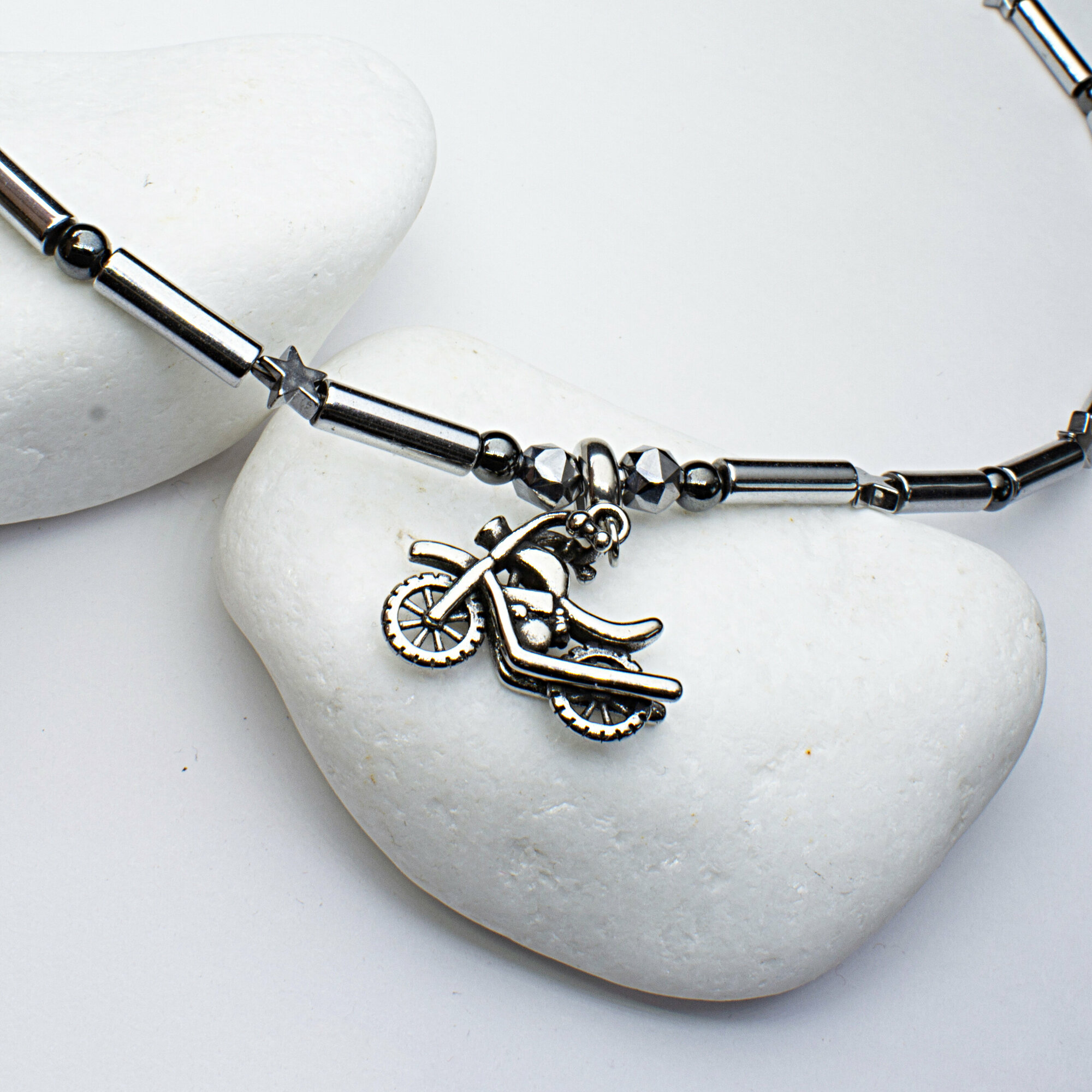 Чокер JEWELRY A VENTO, гематит, длина 45 см, серебристый — фото 1