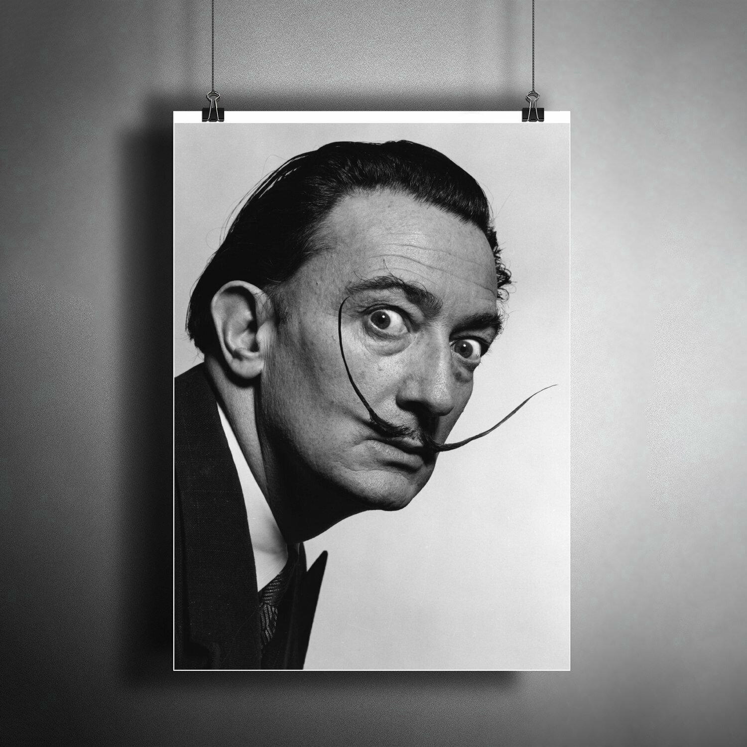 Постер плакат для интерьера "Испанский художник Сальвадор Дали (Salvador Dali). Представитель сюрреализма" / A3 (297 x 420 мм)