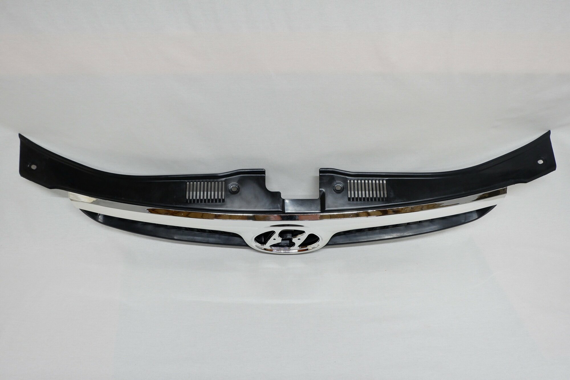 Решетка радиатора Hyundai I30 1 FD 2007-2009 863512R000