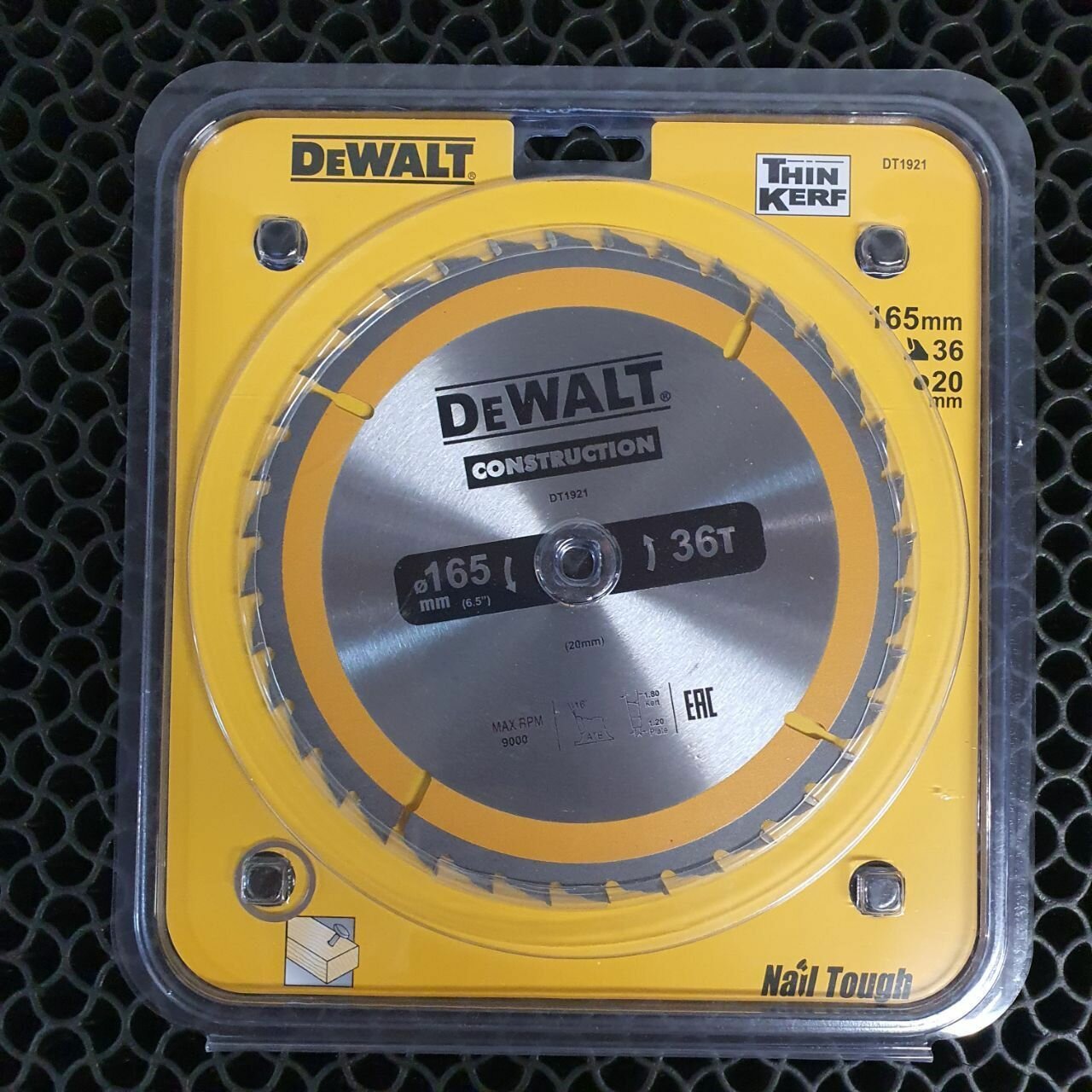 фото Диск пильный для резки дерева DeWalt 165x20mm 36T Thin Kerf