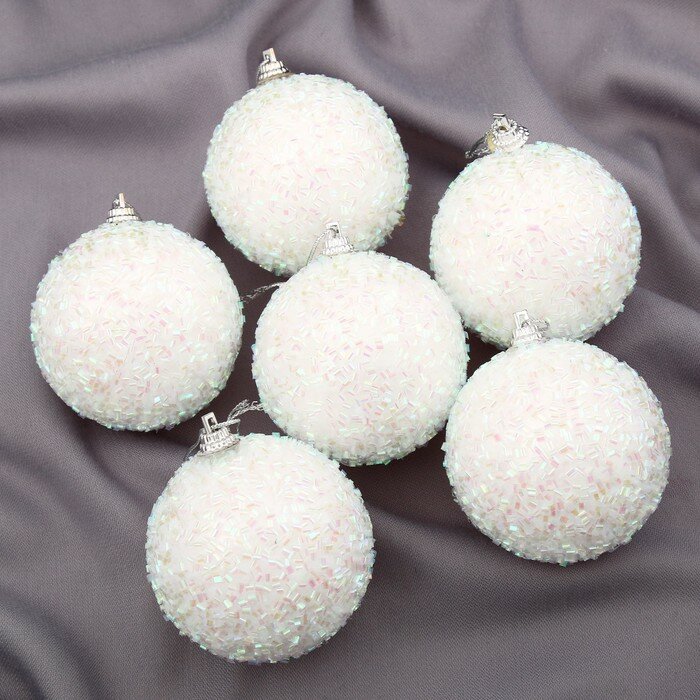 Елочные шары Зимнее волшебство "Пушинка", Бисер, диаметр 5,5 см, белые, пластик, 6 шт