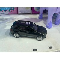 Машинка инерционная, с реалистичными звуковыми с световыми эффектами. Механическим воздействием, детали машинки приводятся в движение, что  ...