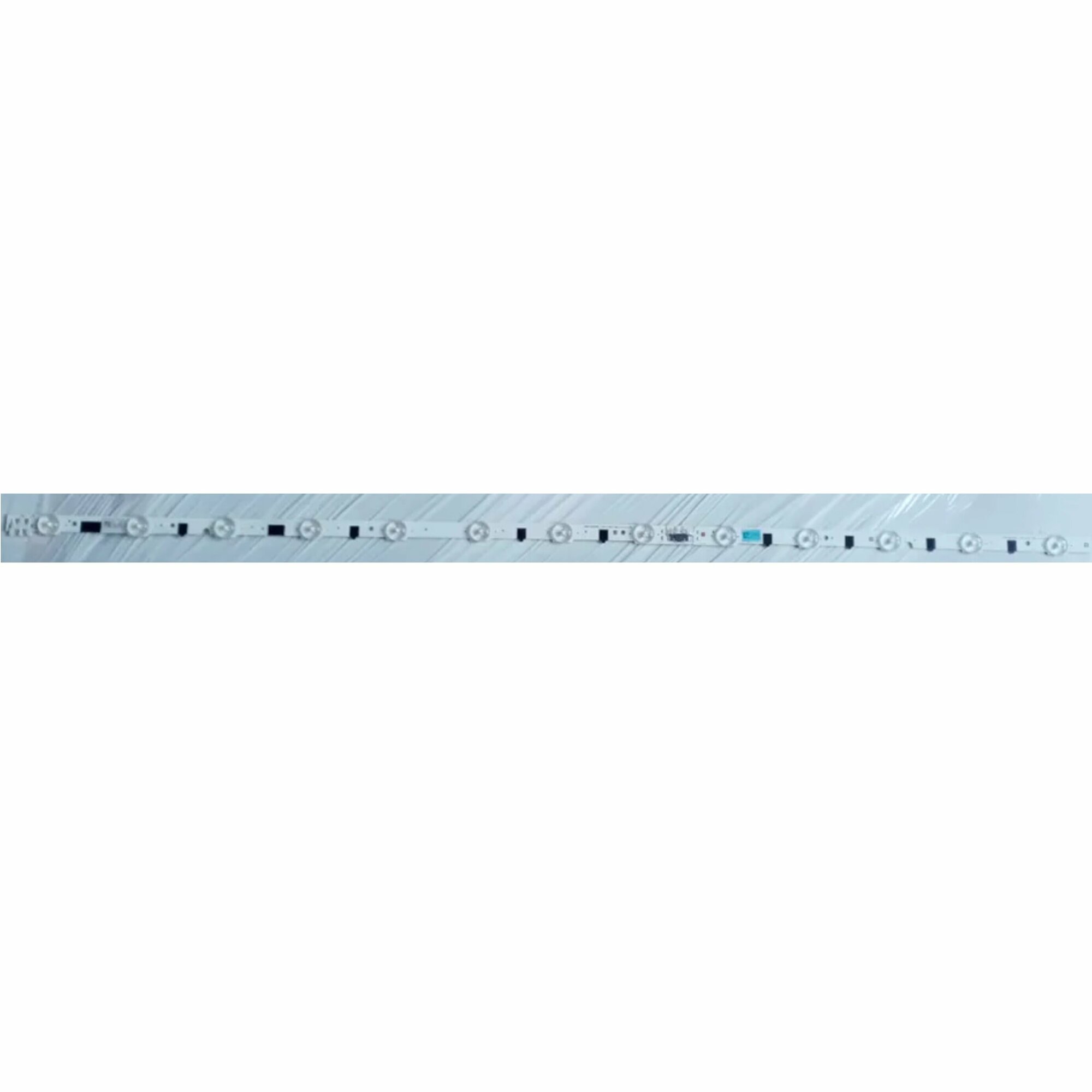 LED Подсветка 2013SVS39F, D2GE-390SCA-R3 (1 планка 2в1) для телевизора Samsung UE39F5000AK, UE39F5300AK, UE39F5500AK, UE39F5020AK