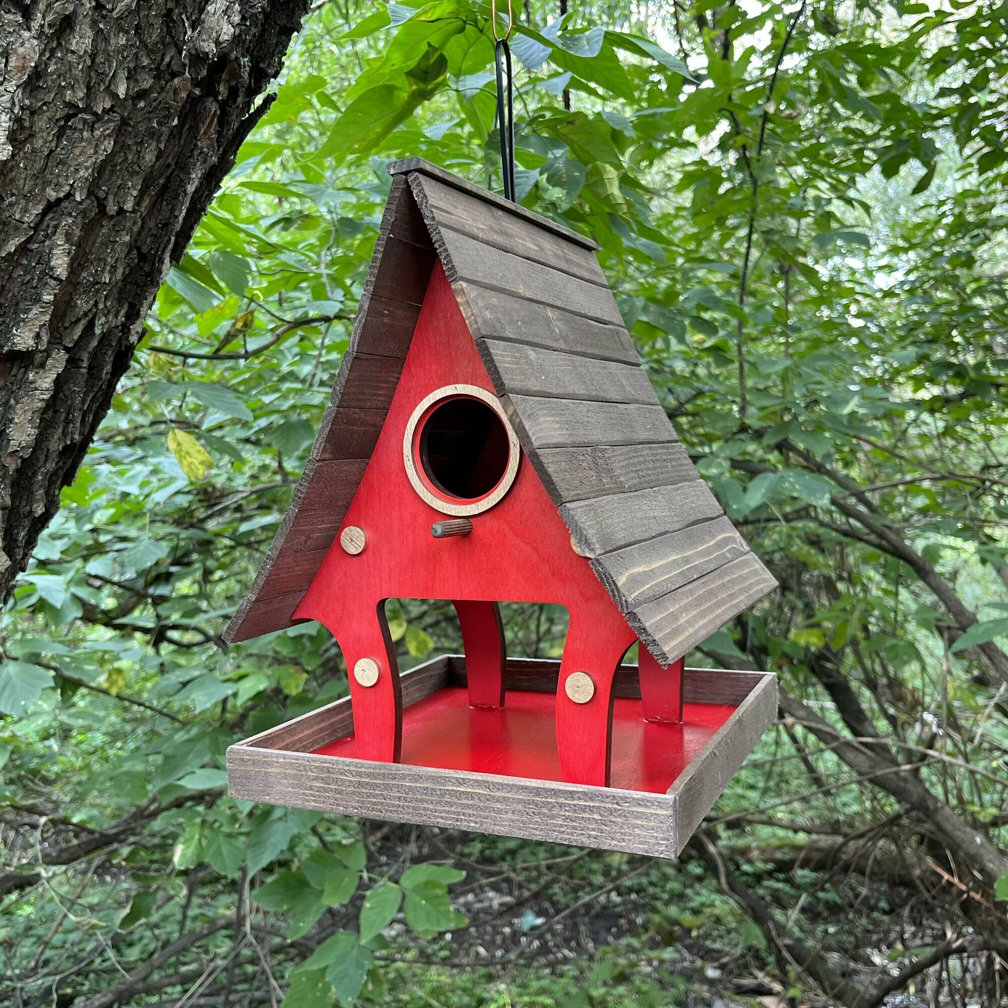 Кормушка для птиц PinePeak / деревянный скворечник для птиц подвесной для дачи и сада, 300х230х230мм