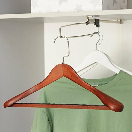 Плечики - вешалка для верхней одежды с перекладиной LaDо́m Bois, 45×25,5×5,5 см, цвет дерево коричневое (комплект из 3 шт)