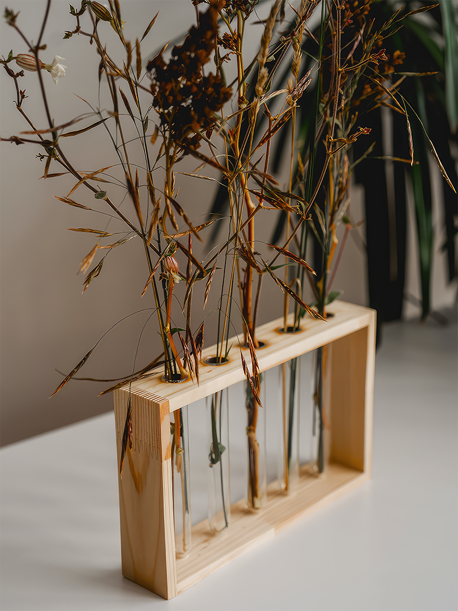 фото Подарочная интерьерная деревянная ваза с 5 колбами