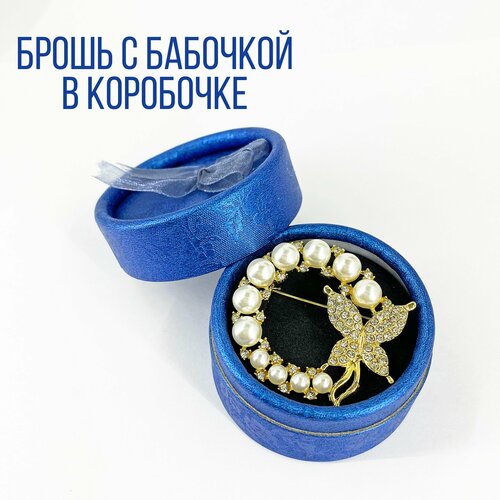 фото Брошь, бижутерный сплав, стразы, подарочная упаковка, белый, золотой art accessories