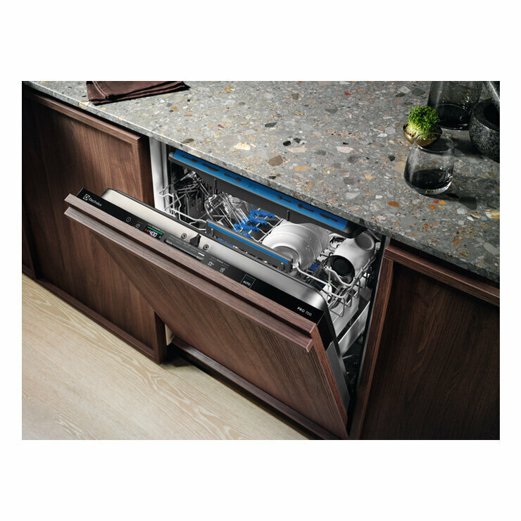 Встраиваемая посудомоечная машина Electrolux EEM 48300 L — фото 14